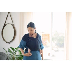 Echarpe De Portage AURA Noir - ERGOBABY 8 Echarpe De Portage AURA Noir - ERGOBABY -Produits Pour Bébé 122000020306 4