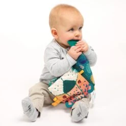 Livre En Tissu Jungle - LUDI 11 Livre En Tissu Jungle - LUDI -Produits Pour Bébé 3550833300879 insitu1