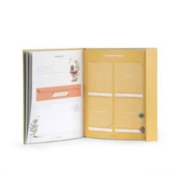 Livre De Naissance Trois Petits Lapins Ocre (80 Pages) - MOULIN ROTY -Produits Pour Bébé 3575676780855 2