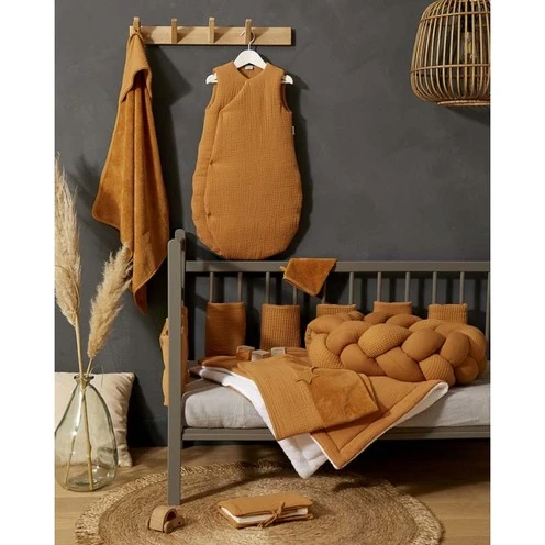 Couverture Peluche & Gaze Noisette - BB&CO 2 Couverture Peluche & Gaze Noisette - BB&CO – Image 2