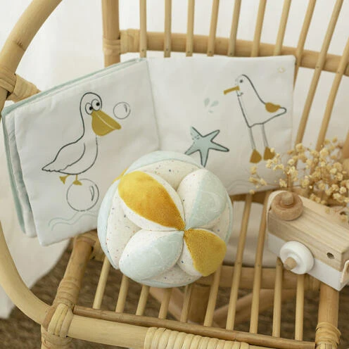 Livre D'éveil AU LARGE DE NOVA - TROIS KILOS SEPT 3 Livre D'éveil AU LARGE DE NOVA - TROIS KILOS SEPT – Image 3