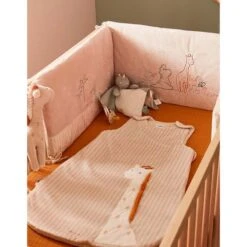 Tour De Lit Veloudoux Tiga Stegi & Ops - NOUKIE 'S 11 Tour De Lit Veloudoux Tiga Stegi & Ops - NOUKIE 'S -Produits Pour Bébé 5413042637304 8