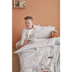 Housse Couette 100 Cm X 140 Cm Veloudoux Gris Babou & Kendi - NOUKIE 'S 19 Housse Couette 100 Cm X 140 Cm Veloudoux Gris Babou & Kendi - NOUKIE 'S -Produits Pour Bébé 5414220114150 7