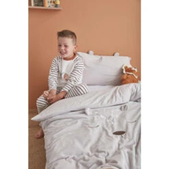 Housse Couette 100 Cm X 140 Cm Veloudoux Gris Babou & Kendi - NOUKIE 'S 15 Housse Couette 100 Cm X 140 Cm Veloudoux Gris Babou & Kendi - NOUKIE 'S -Produits Pour Bébé 5414220114150 9