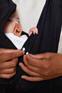 Porte Bébé Baby Carrier Coal IZZZI - IZZZI -Produits Pour Bébé 5430002561004 4