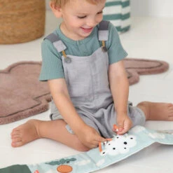 Livre D'Éveil CROCO Vert - DONE BY DEER -Produits Pour Bébé 5712643045731 8