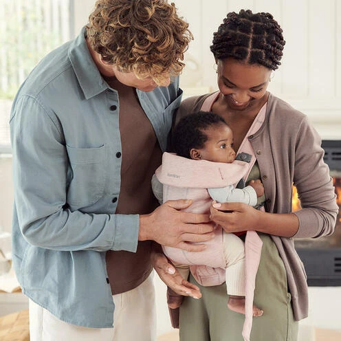 BabyBjörn Porte-Bébé Mini Jersey 3D Rose Poudré - BABYBJÖRN 6 BabyBjörn Porte-Bébé Mini Jersey 3D Rose Poudré - BABYBJÖRN – Image 6