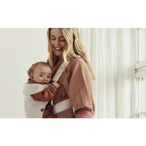 BabyBjörn Porte-Bébé Mini Jersey 3D Beige Clair - BABYBJÖRN 3 BabyBjörn Porte-Bébé Mini Jersey 3D Beige Clair - BABYBJÖRN – Image 3