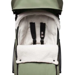 Chancelière Olive YOYO - BABYZEN -Produits Pour Bébé YOYO20220 2062B20FOOTMUFF20SECOND20BUTTON20 20OLIVE20 20WEB
